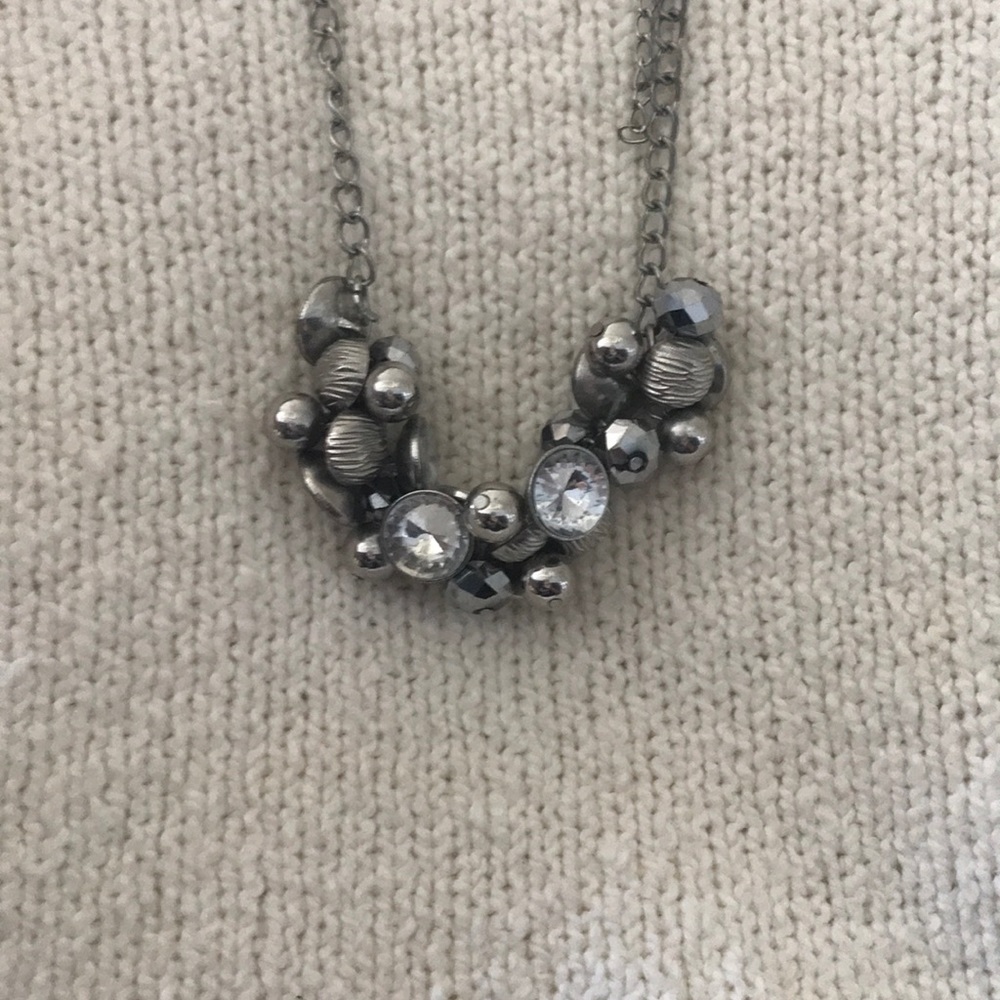 Silver gem necklace
